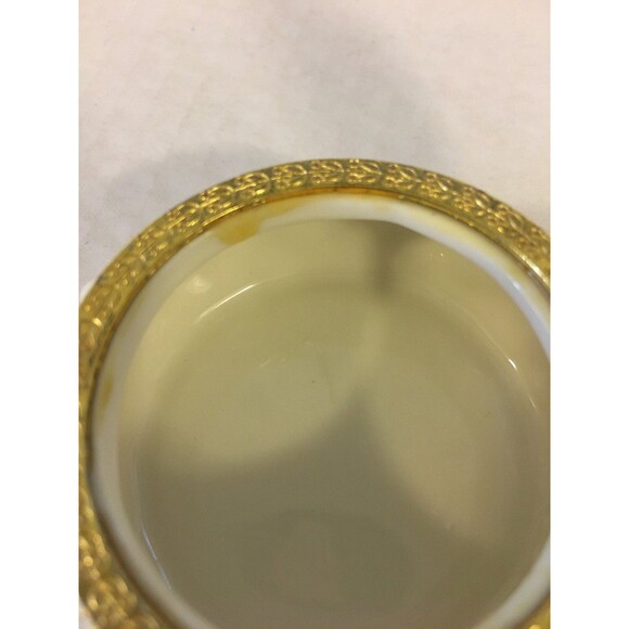 Diaamonique Porcelain Ivory and Gold Trim Jewelry Trinket Box - Picture 4 of 4